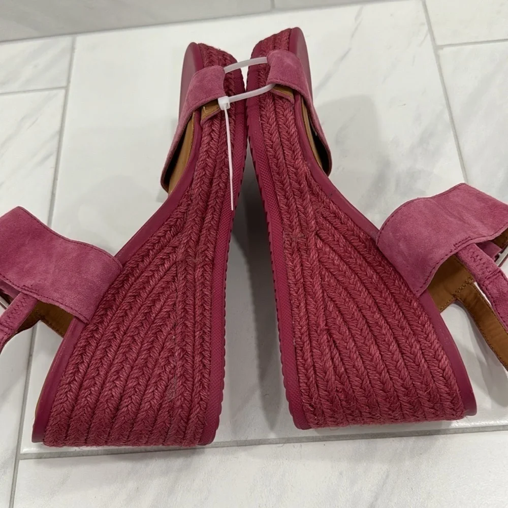 NEW! GEOX Cyclamen Ponza Wedge Sandal - Size 41